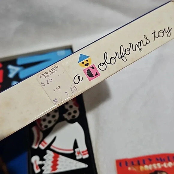 VINTAGE DRESS UP - Picture 5 of 8